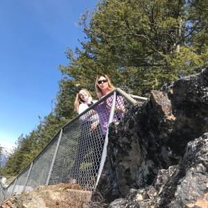 Meet your Posher, Tania